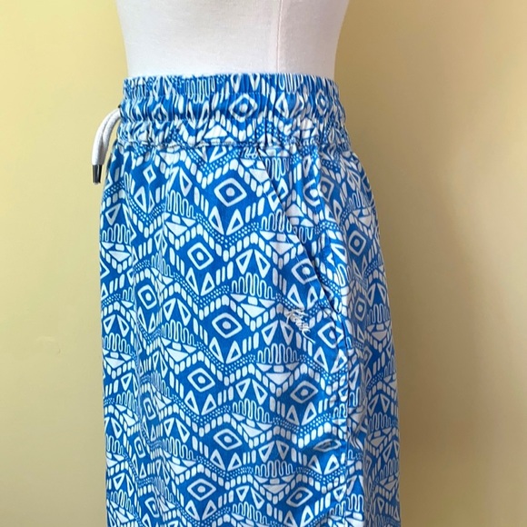 KAVU Blue & White Pattern Tencel Skirt - Picture 2 of 10